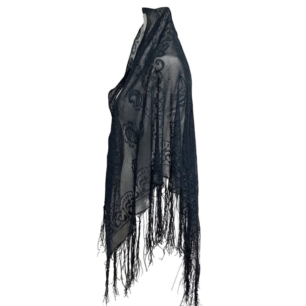 Vintage 1970s Black Lace Fringed Shawl English Village Japan Boho Goth Wrap - Picture 3 of 5